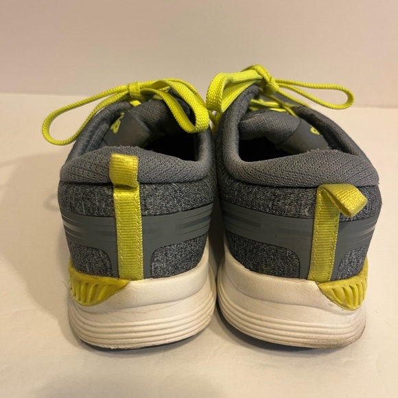 New Balance Women’s 711 Heathered Gray Running Shoes size 8. - Picture 6 of 6